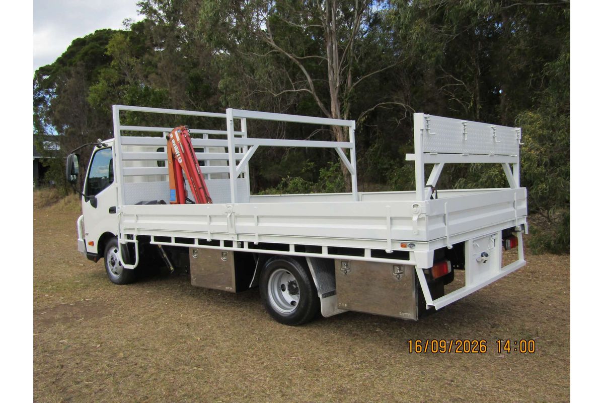 2014 Hino 300 Series 616 AUTO MWB XZU710R 4x2 image 5