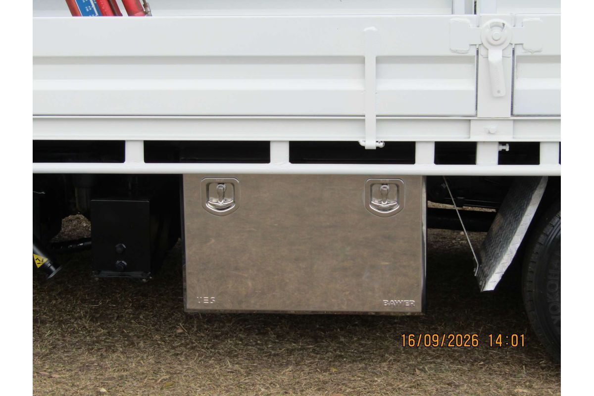 2014 Hino 300 Series 616 AUTO MWB XZU710R 4x2 image 7