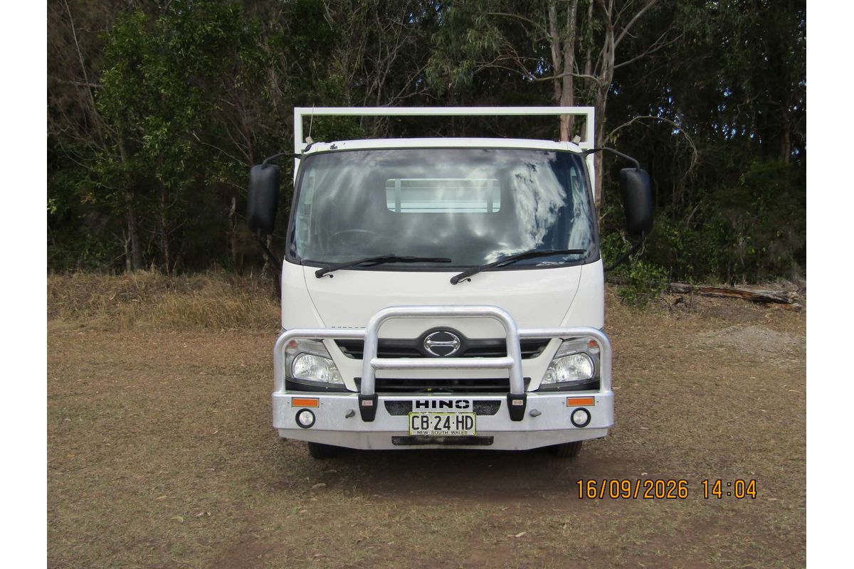 2014 Hino 300 Series 616 AUTO MWB XZU710R 4x2