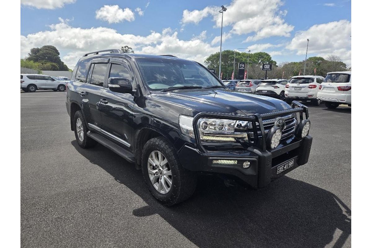 2018 Toyota Landcruiser Sahara VDJ200R