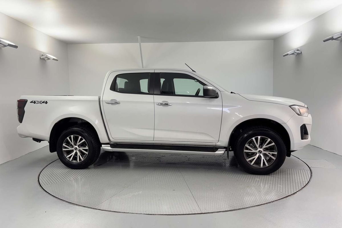 2025 Isuzu D-MAX LS-U 4X4