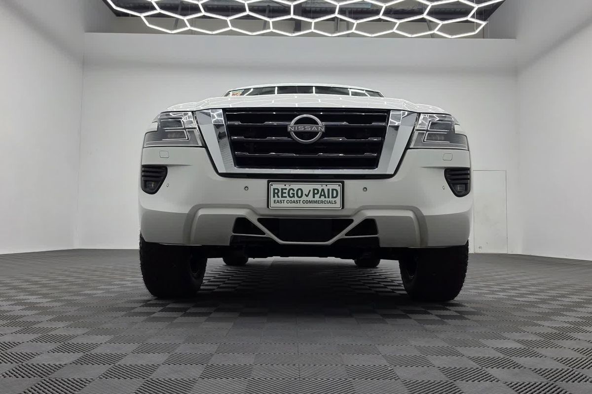 2022 Nissan Patrol Ti Y62 image 9