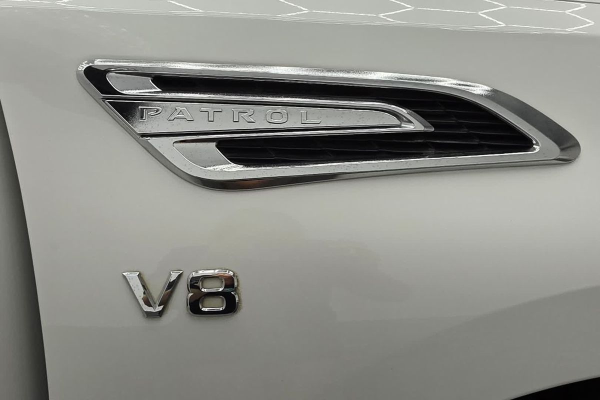 2022 Nissan Patrol Ti Y62 image 18