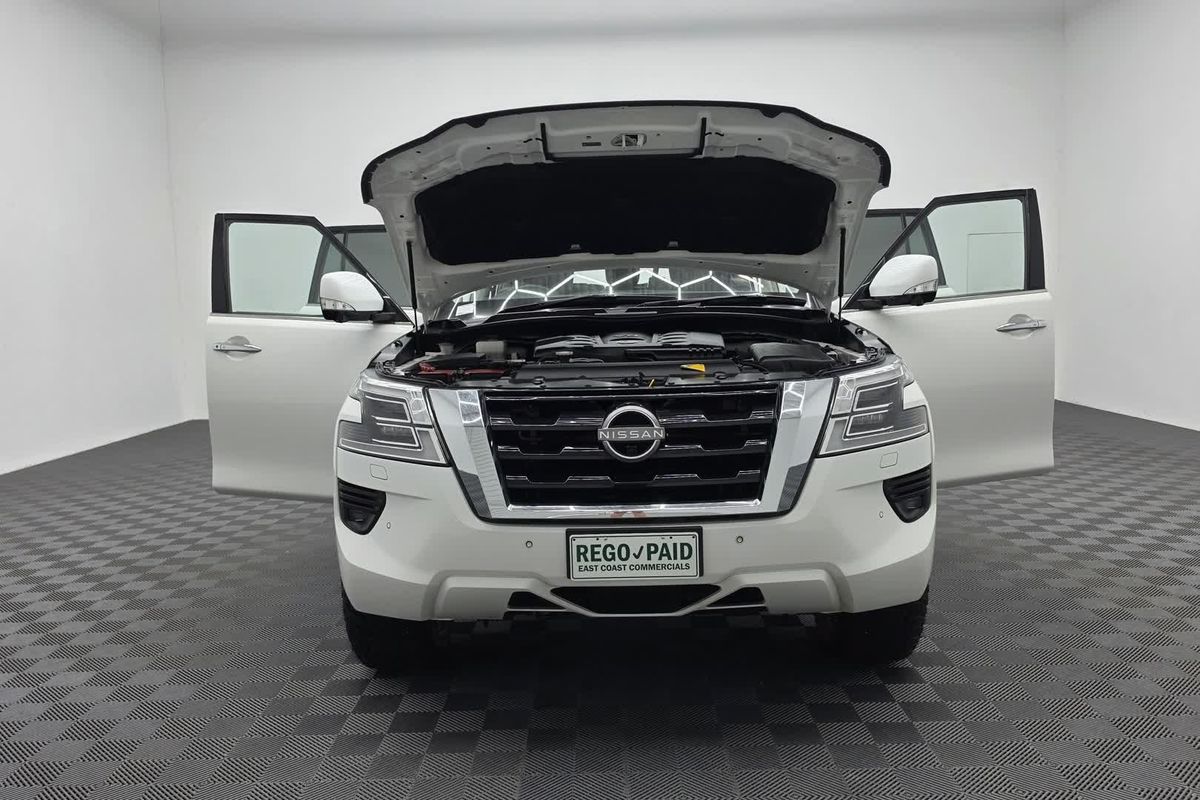 2022 Nissan Patrol Ti Y62 image 19