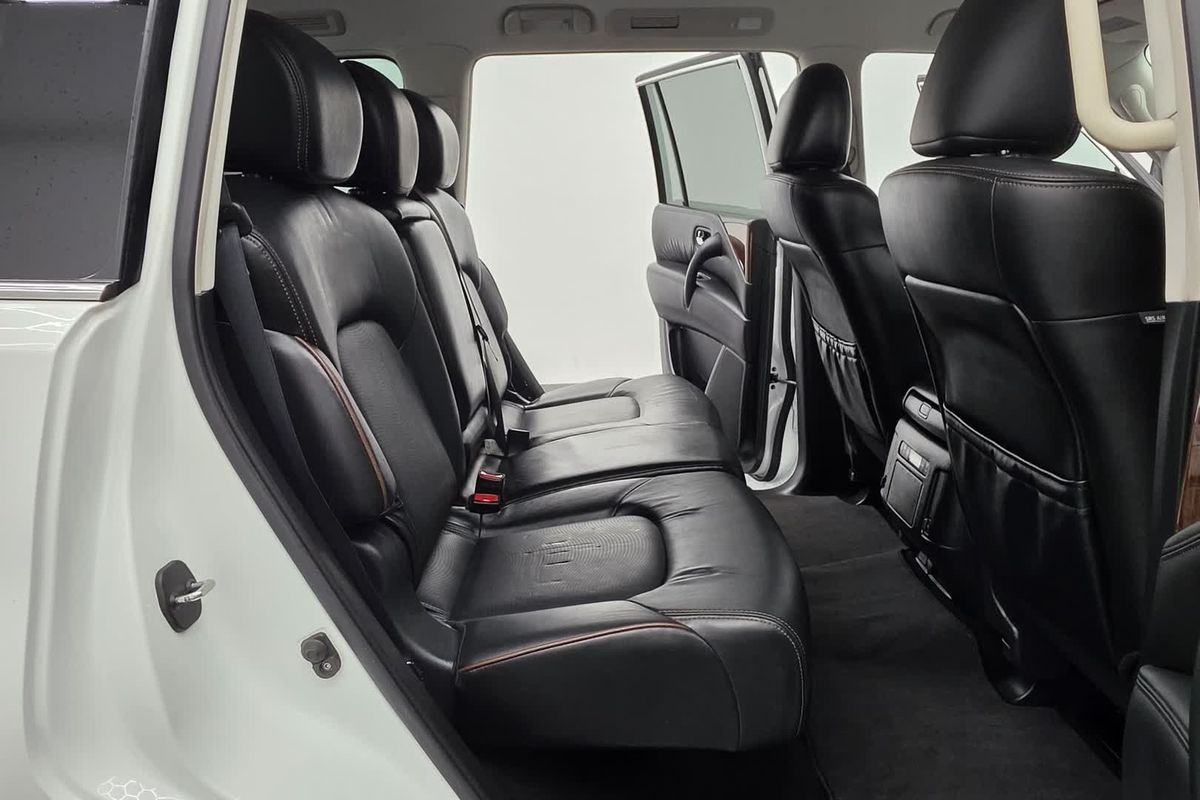 2022 Nissan Patrol Ti Y62 image 22