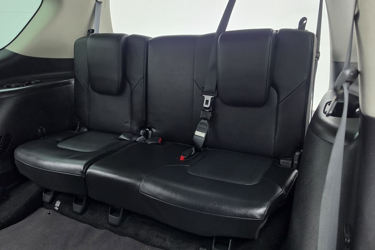 2022 Nissan Patrol Ti Y62 image 30