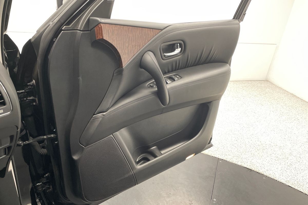 2023 Nissan Patrol Ti Y62