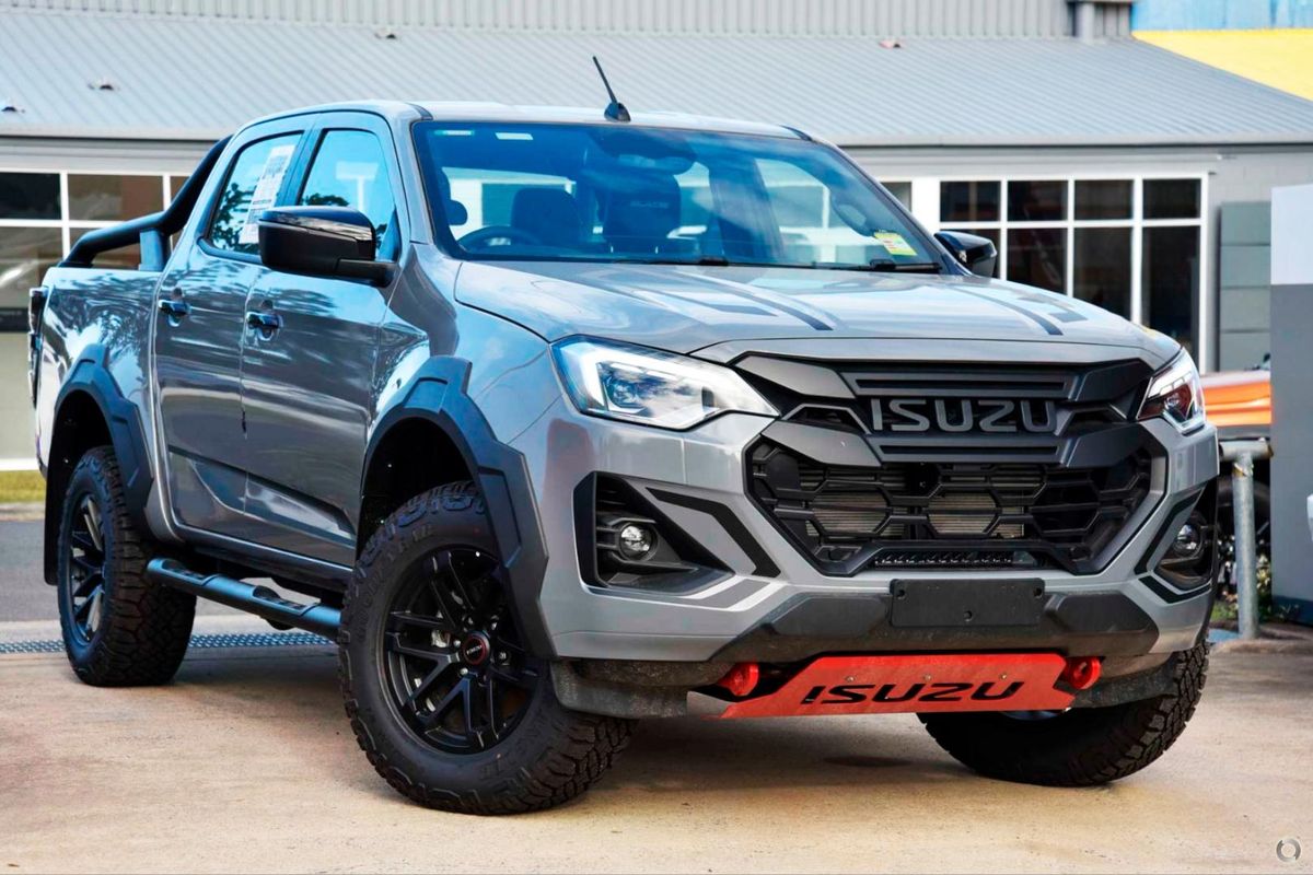 2026 Isuzu D-MAX BLADE 4X4