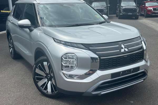 2025 Mitsubishi Outlander Aspire ZM