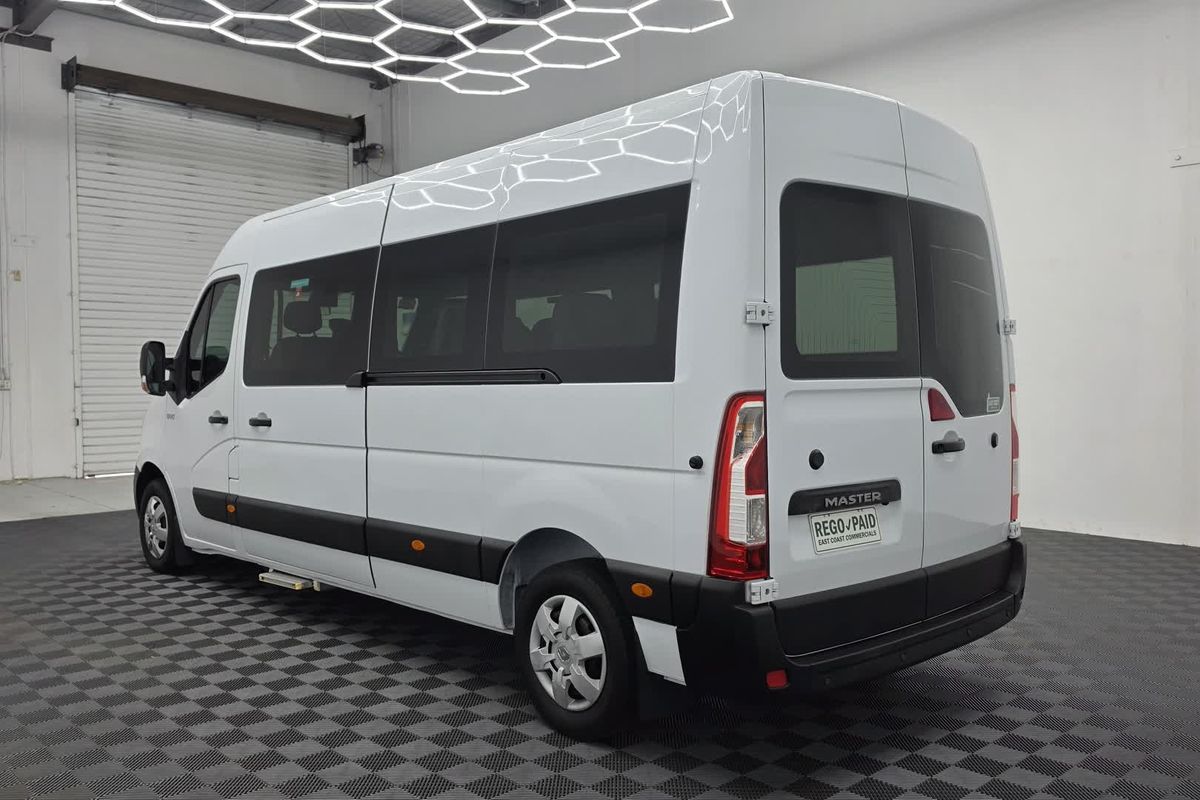 2019 Renault Master X62 LWB Mid Roof