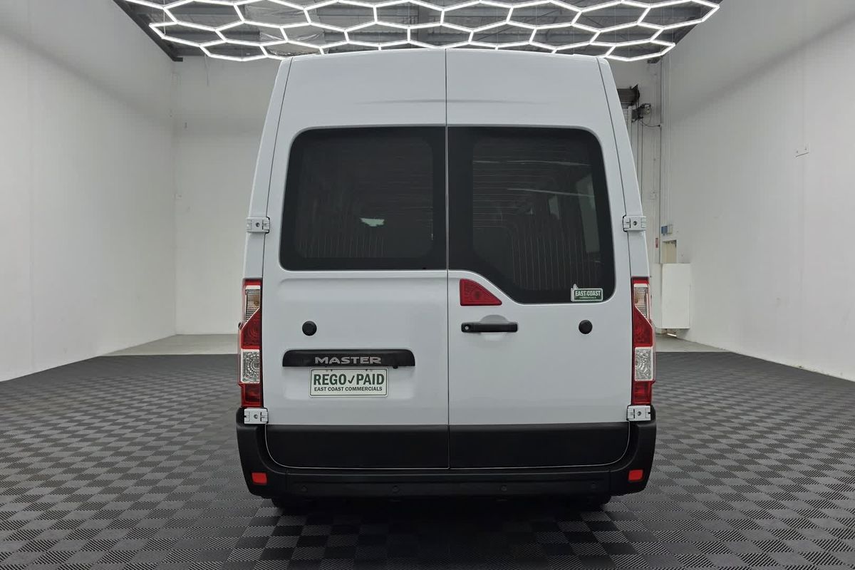 2019 Renault Master X62 LWB Mid Roof