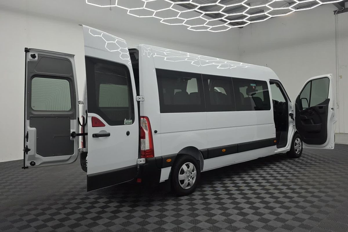 2019 Renault Master X62 LWB Mid Roof