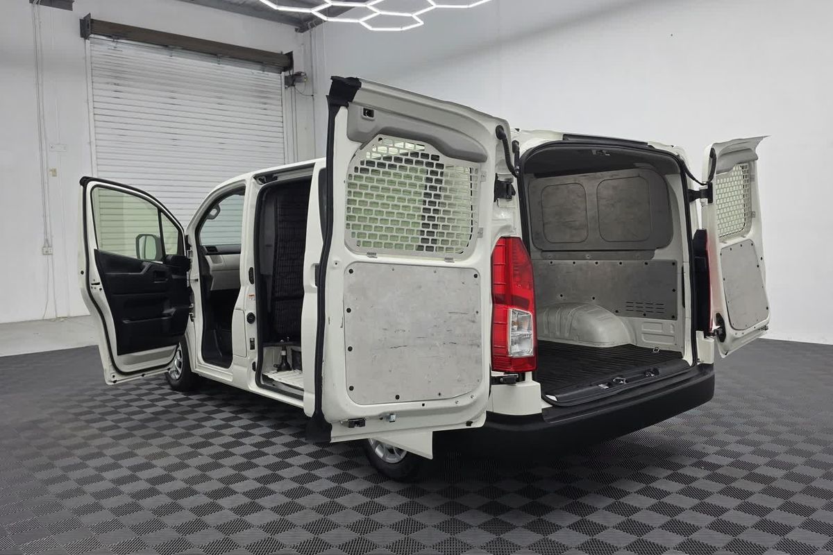 2023 Toyota Hiace GDH300R LWB