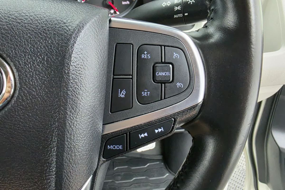 2023 Toyota Hiace GDH300R LWB