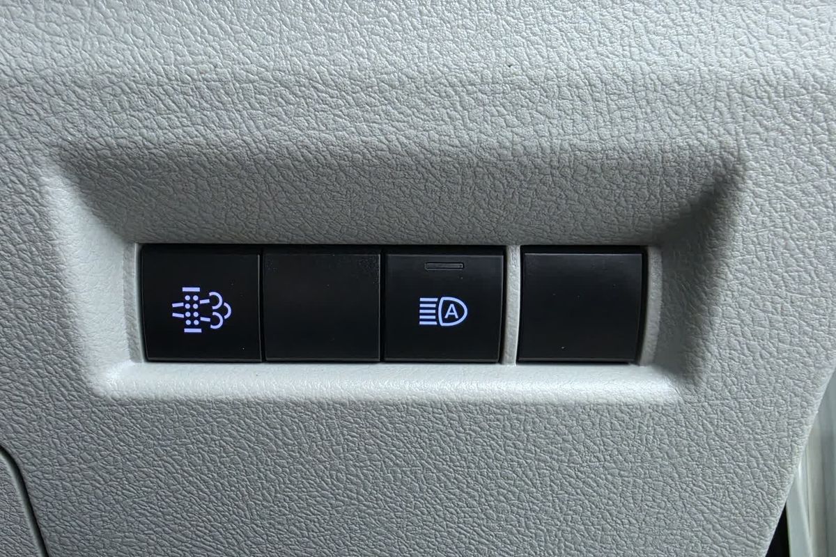 2023 Toyota Hiace GDH300R LWB