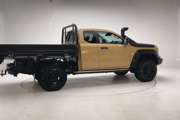 2025 Ford Ranger XLT 4X4 3.0L thumb-2