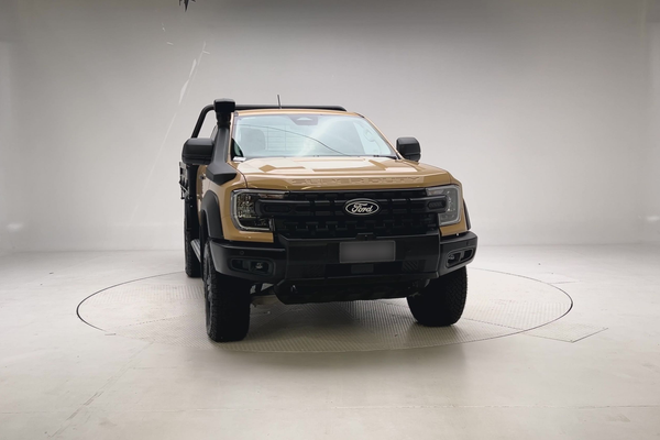 2025 Ford Ranger XLT 4X4 3.0L thumb-4