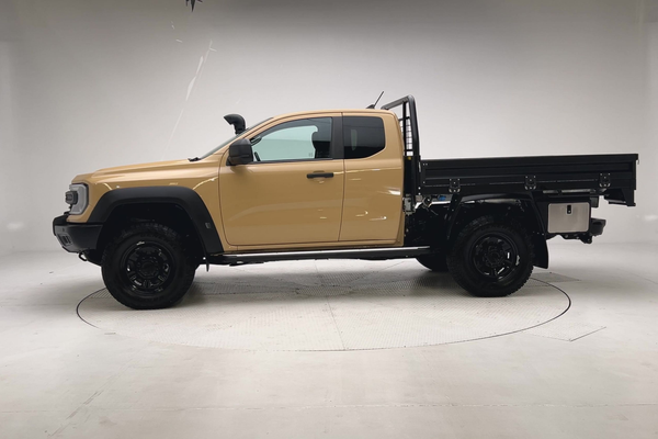 2025 Ford Ranger XLT 4X4 3.0L thumb-6
