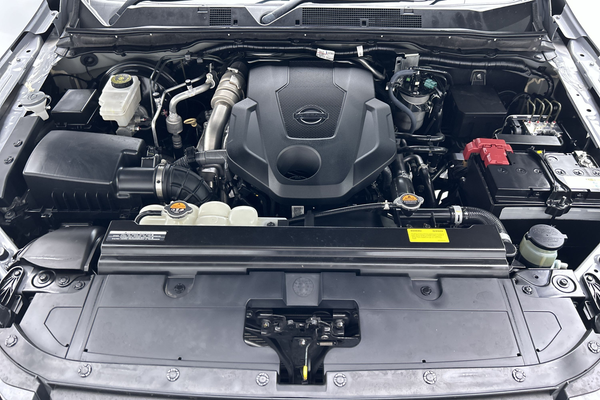 2025 Nissan Navara PRO-4X D23 4X4 thumb-10