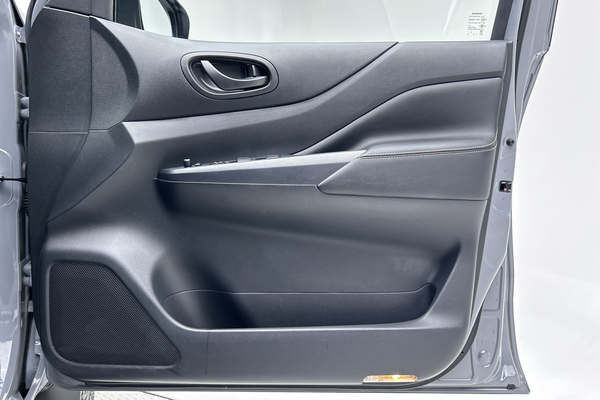 2025 Nissan Navara PRO-4X D23 4X4 thumb-18
