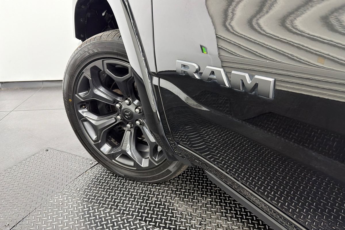 2022 RAM 1500 Limited RamBox DT 4X4 SWB