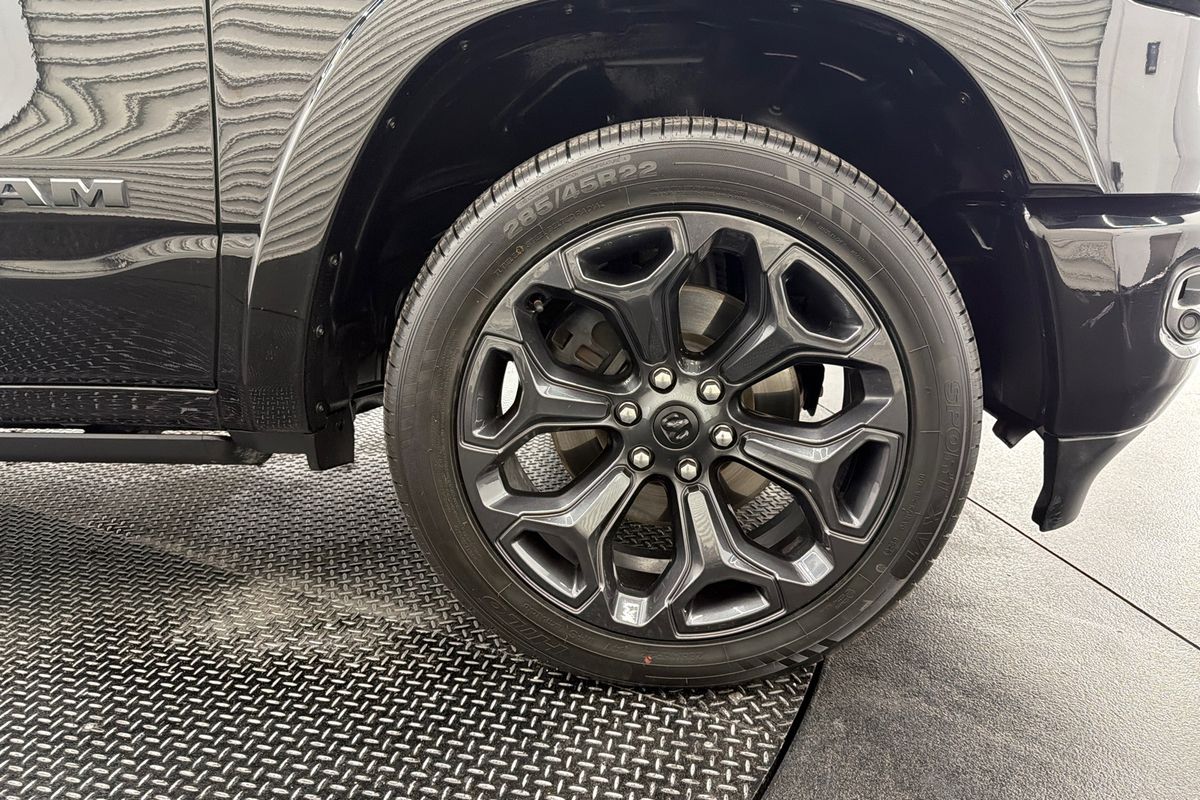 2022 RAM 1500 Limited RamBox DT 4X4 SWB