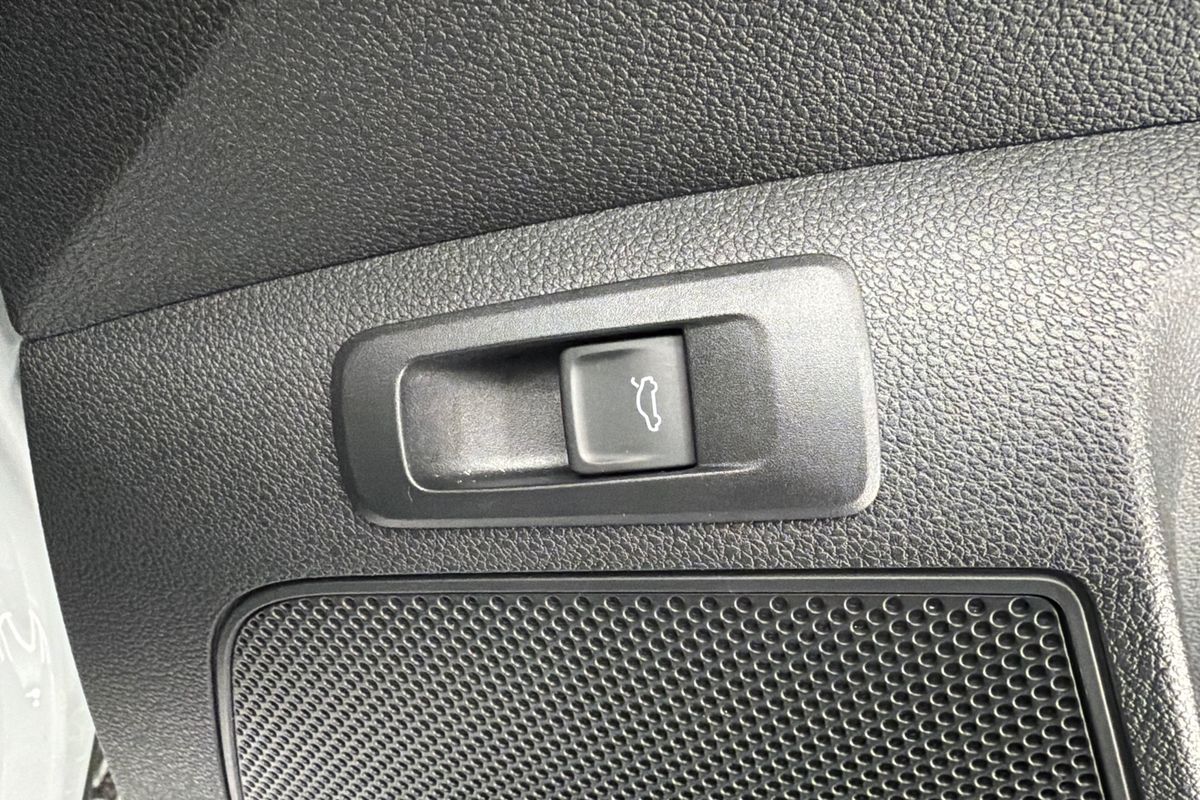 2023 SKODA Karoq 140TSI Sportline NU