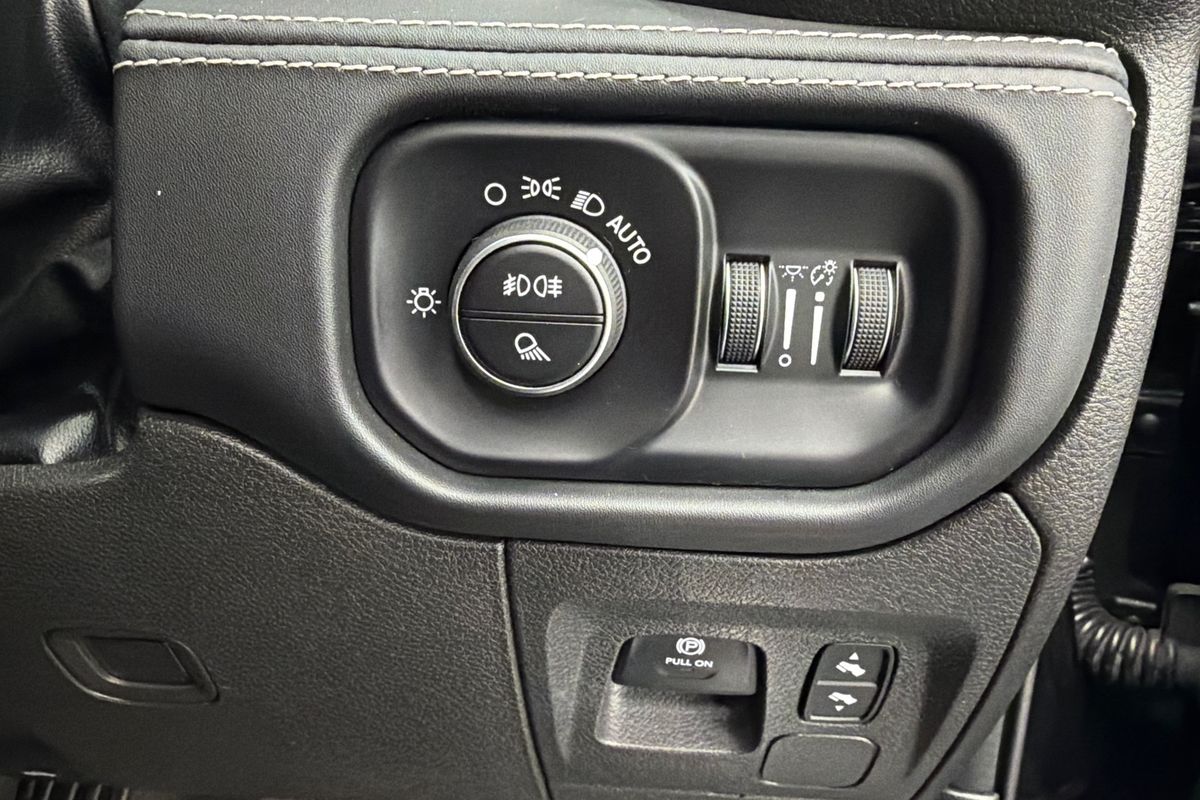 2022 RAM 1500 Limited RamBox DT 4X4 SWB