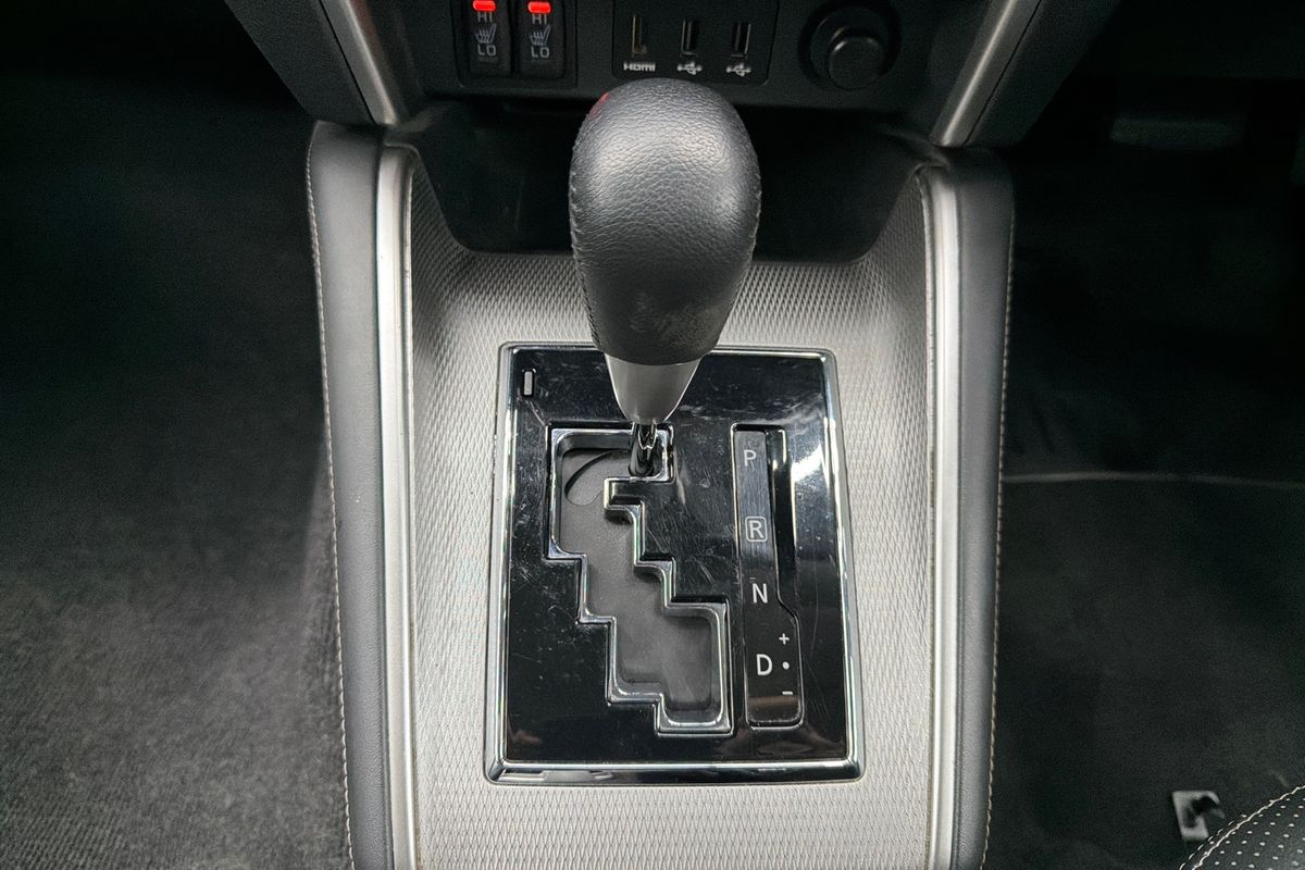 2020 Mitsubishi Triton GLS Premium MR 4X4