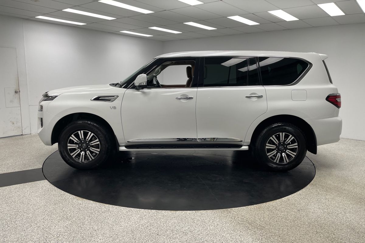 2022 Nissan Patrol Ti Y62