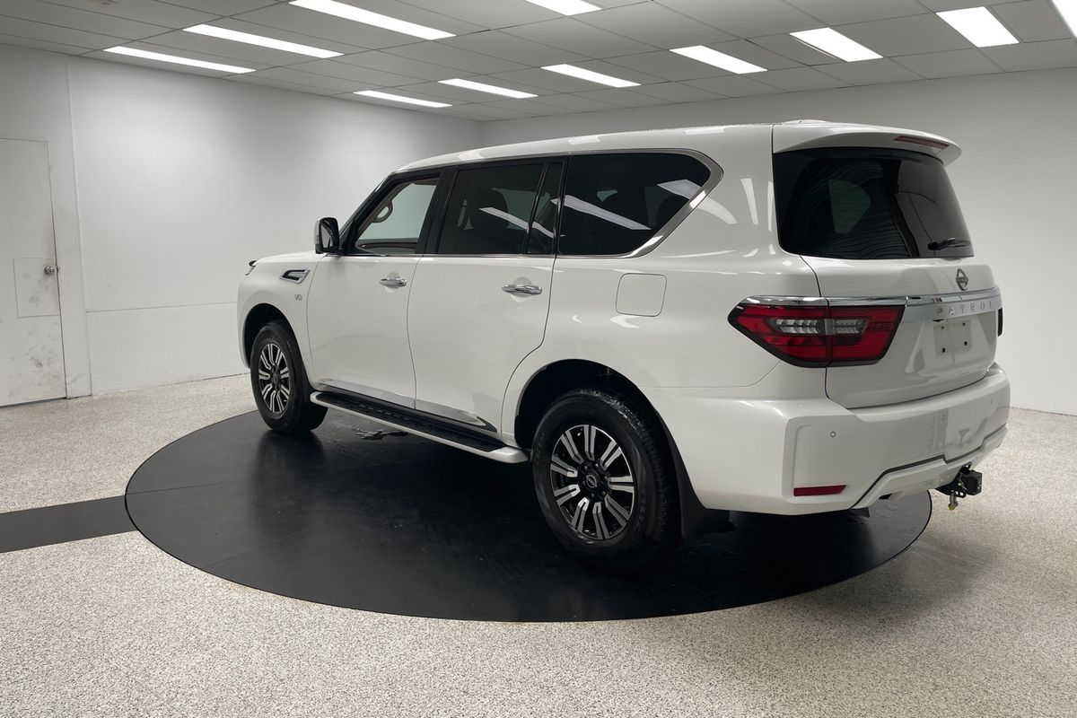 2022 Nissan Patrol Ti Y62