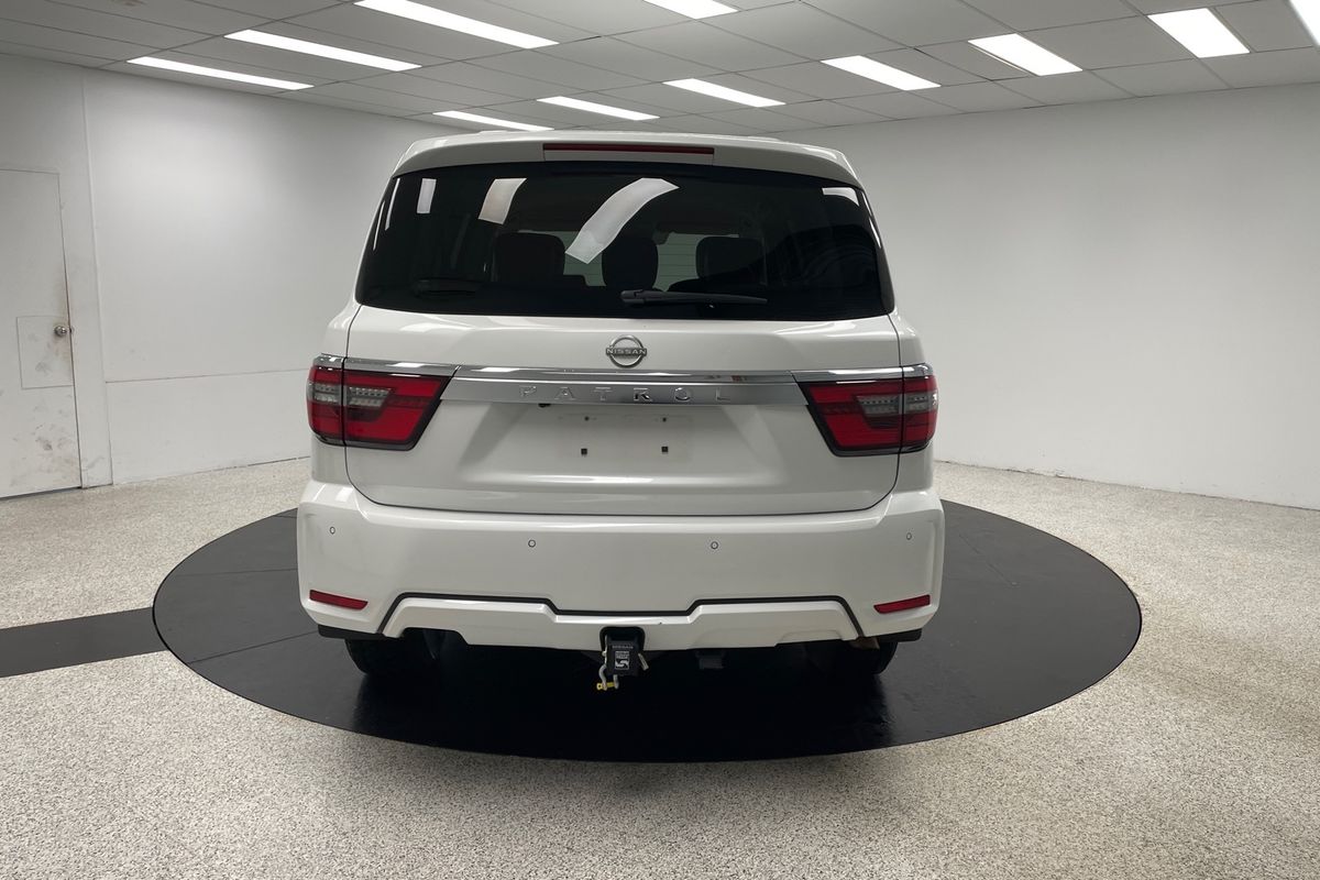 2022 Nissan Patrol Ti Y62