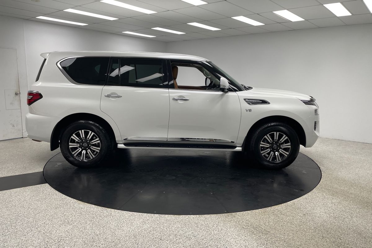 2022 Nissan Patrol Ti Y62