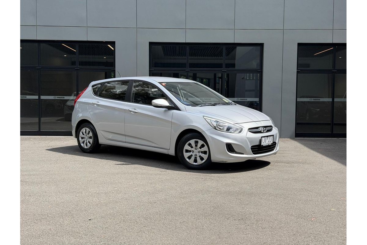2016 Hyundai Accent Active RB3