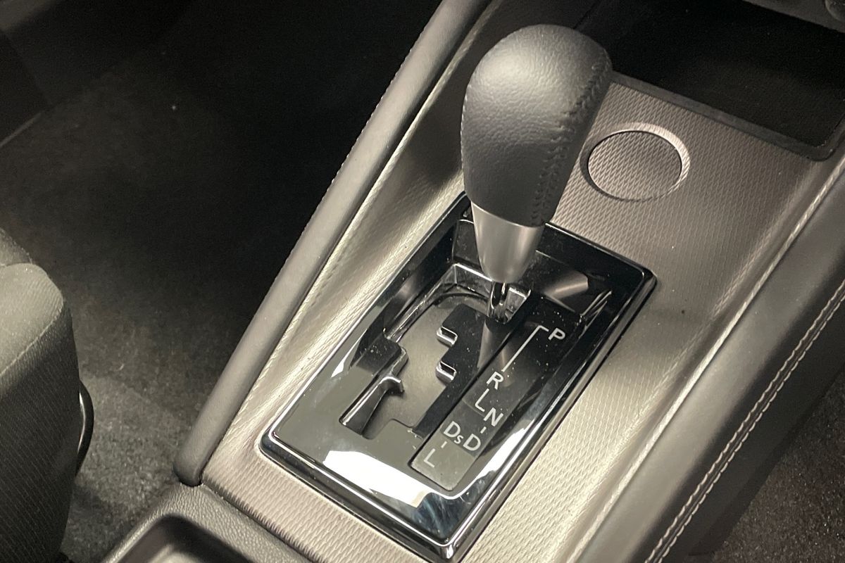 2020 Mitsubishi ASX ES XD