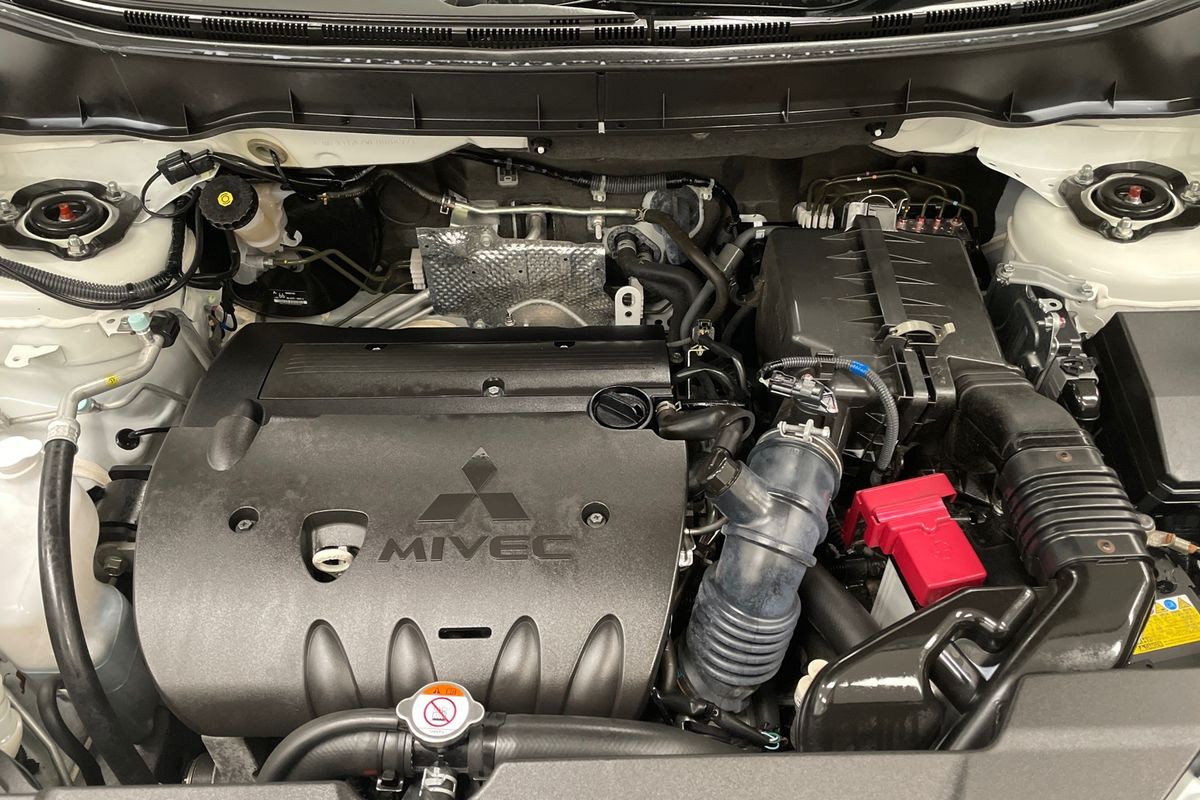 2020 Mitsubishi ASX ES XD