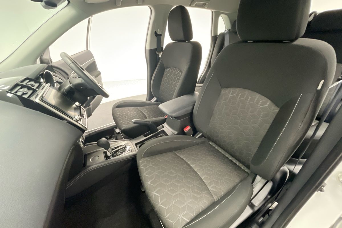 2020 Mitsubishi ASX ES XD