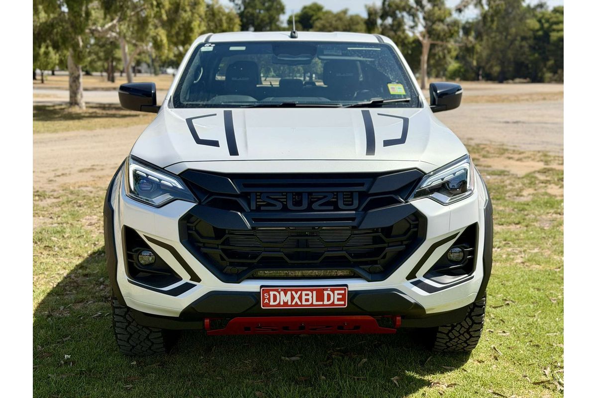 2026 Isuzu D-MAX BLADE 4X4