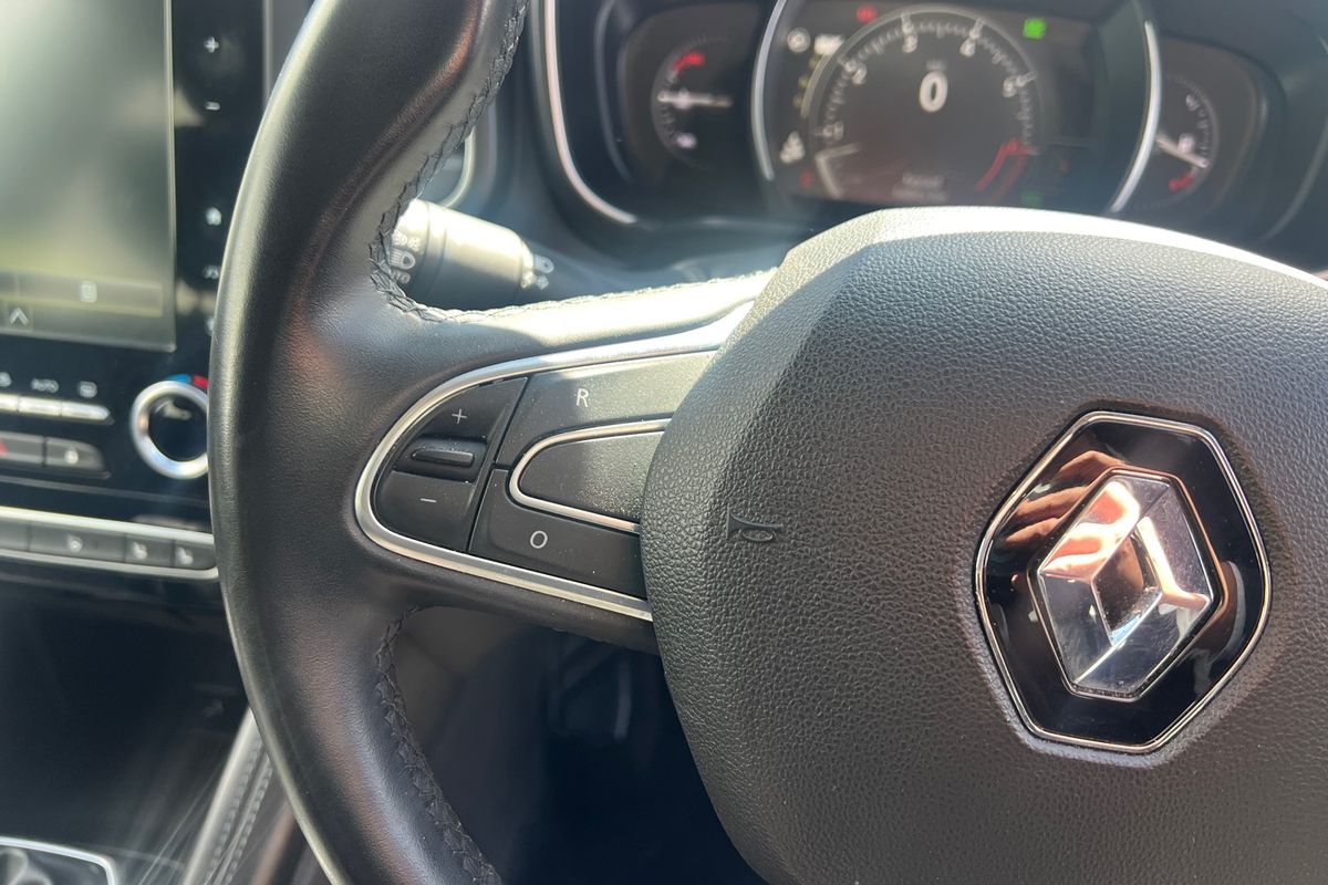 2025 Renault Koleos Techno HZG