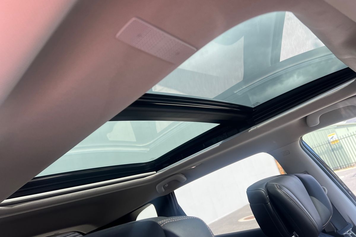 2025 Renault Koleos Techno HZG