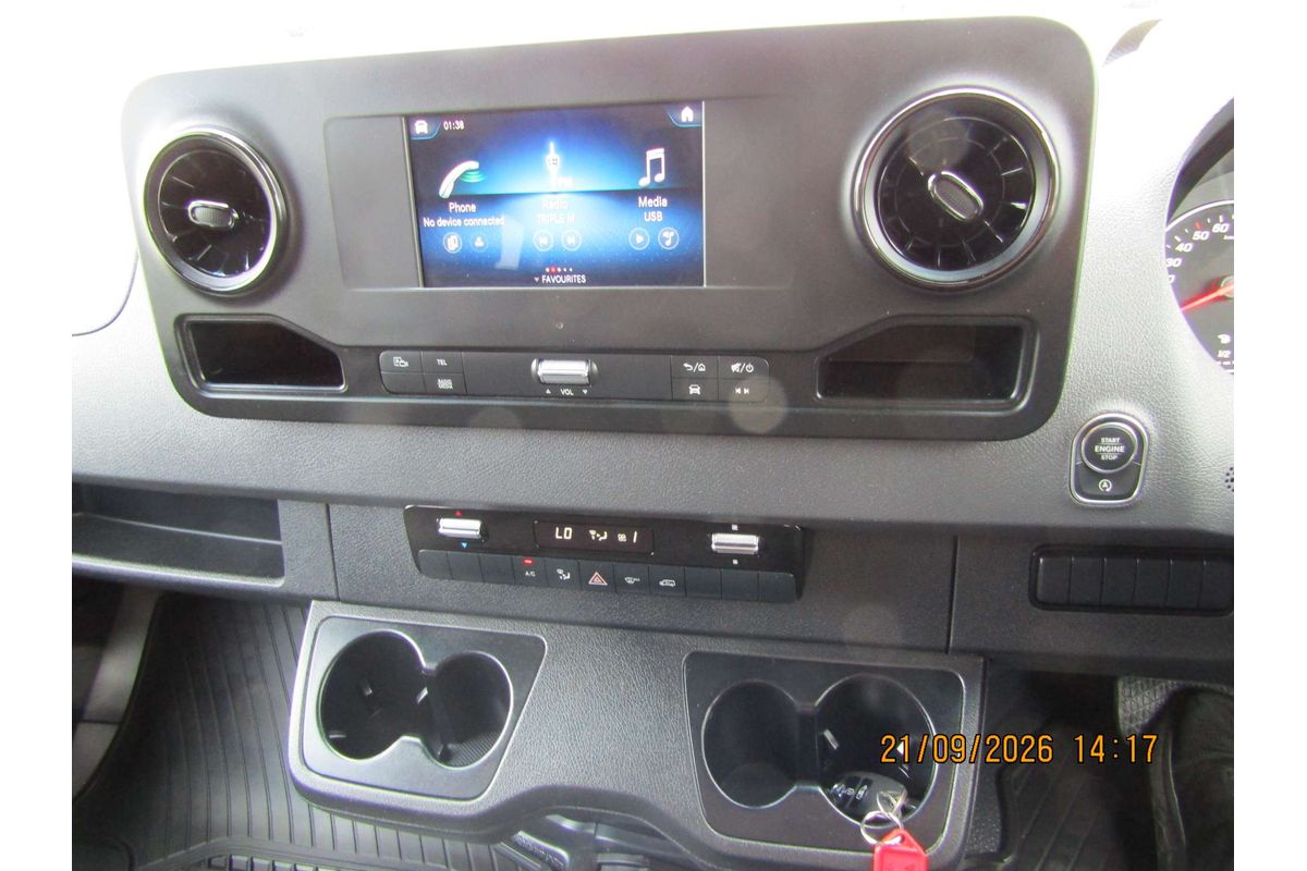 2023 Mercedes-Benz Sprinter 315CDI VS30 LWB High Roof image 2
