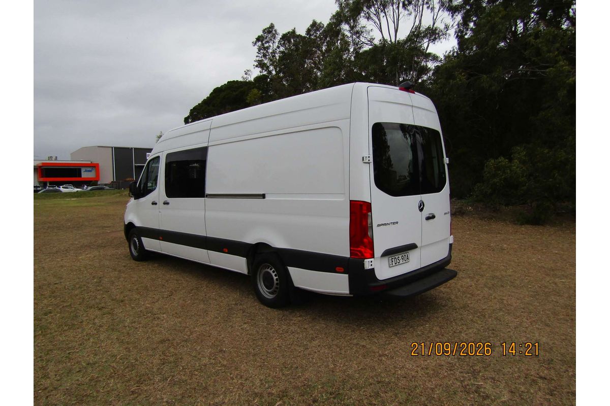 2023 Mercedes-Benz Sprinter 315CDI VS30 LWB High Roof image 14
