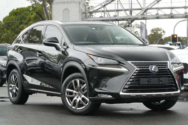 2020 Lexus NX NX300h Luxury AYZ10R