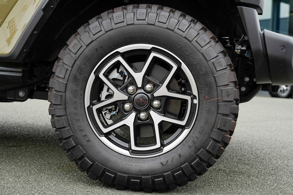 2026 Jeep Gladiator Rubicon JT 4X4 thumb-3