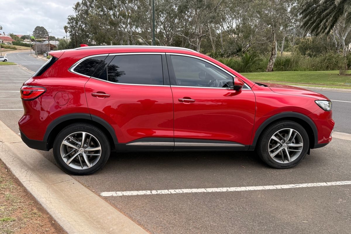 2022 MG HS Plus EV Essence SAS23