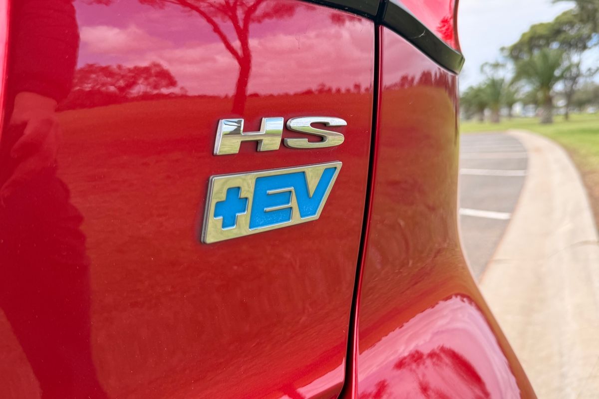 2022 MG HS Plus EV Essence SAS23