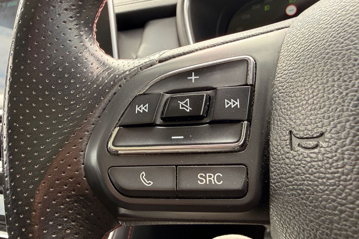 2022 MG HS Plus EV Essence SAS23