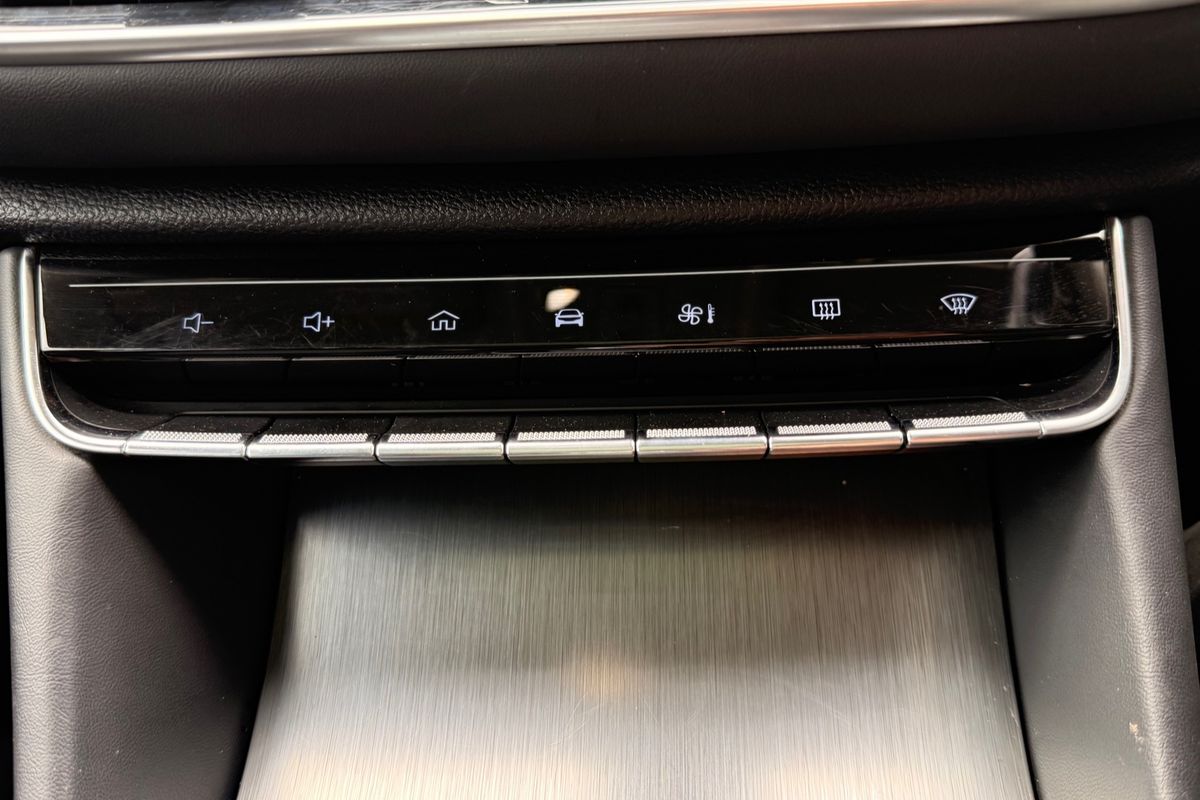 2022 MG HS Plus EV Essence SAS23