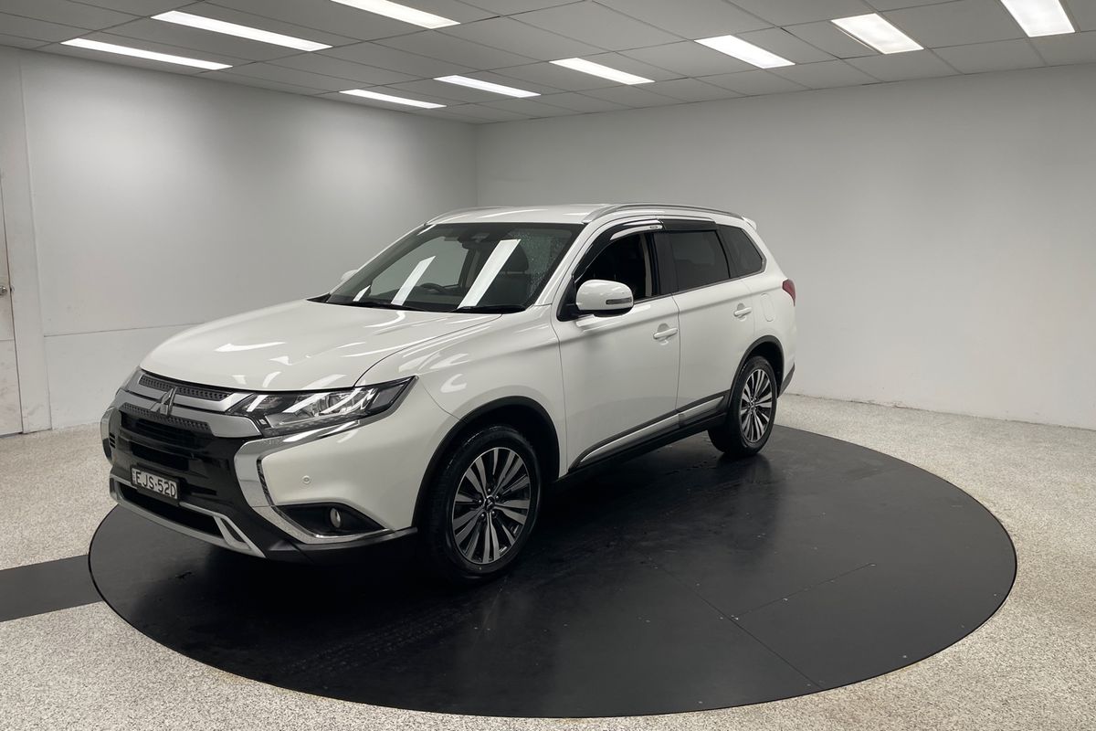 2019 Mitsubishi Outlander LS ZL