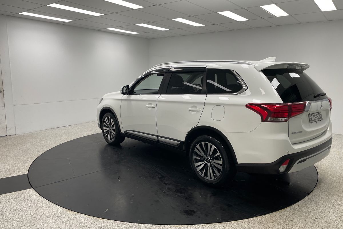 2019 Mitsubishi Outlander LS ZL